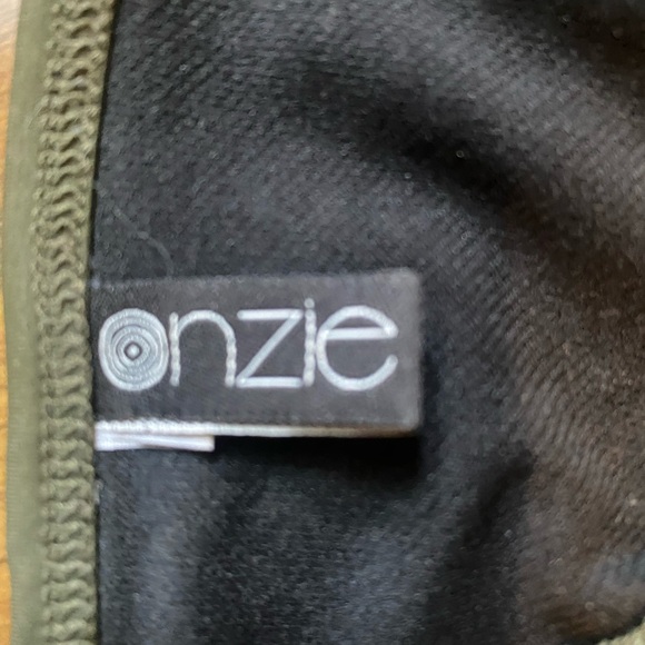 Sports bra - Picture 9 of 9